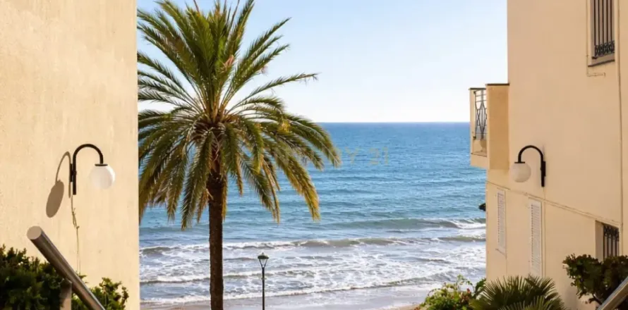 Wohnung in Sitges, Barcelona, Spanien 1 Schlafzimmer, 50 m2 Nr. 166924