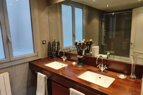 Wohnung zum Verkauf in Barcelona, Spanien 5 Schlafzimmer, 258 m2 Nr. 166923 - Foto 17