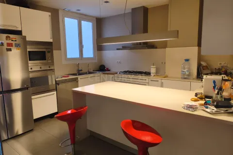 Wohnung zum Verkauf in Barcelona, Spanien 5 Schlafzimmer, 258 m2 Nr. 166923 - Foto 8