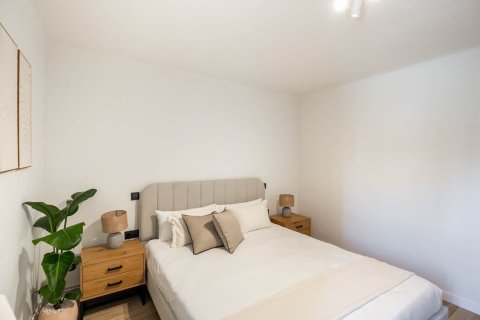 Apartamento en venta en Barcelona, España 2 dormitorios, No. 141027 - foto 9
