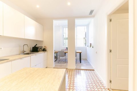 Dzīvoklis pārdošanā Barcelona, Spānijā 3 istabas, Nr. 141028 - attēls 4