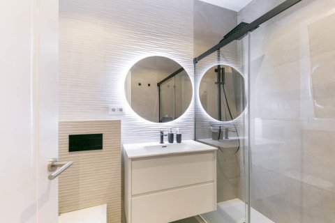 Dzīvoklis pārdošanā Barcelona, Spānijā 3 istabas, Nr. 141028 - attēls 11