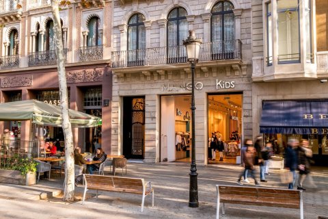 Apartment for rent in Barcelona, Spain 2 bedrooms,  No. 141029 - photo 14