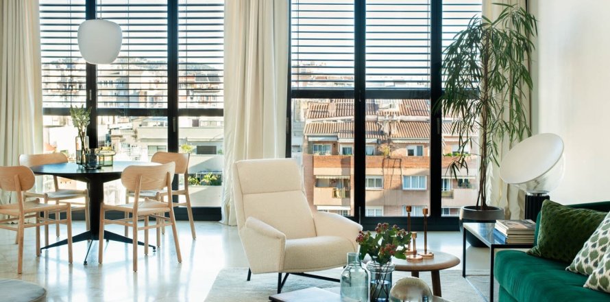 Apartament w Barcelona, Hiszpania 4 sypialnie, nr 141030