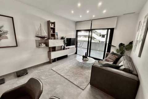 Lägenhet till salu i La Zenia, Alicante, Spanien 2 sovrum, 75 kvm. Nr. 161702 - foto 3