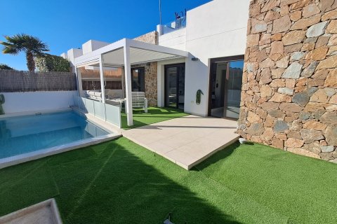 Villa till salu i Villamartin, Alicante, Spanien 3 sovrum, 83 kvm. Nr. 161703 - foto 23