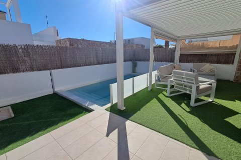 Villa till salu i Villamartin, Alicante, Spanien 3 sovrum, 83 kvm. Nr. 161703 - foto 14