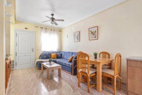 Radhus till salu i Alicante, Spanien 2 sovrum,  Nr. 161699 - foto 7