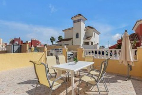 Radhus till salu i Alicante, Spanien 2 sovrum,  Nr. 161699 - foto 5