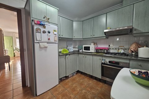 Villa for sale in La Zenia, Alicante, Spain 3 bedrooms, 90 sq.m. No. 161704 - photo 10