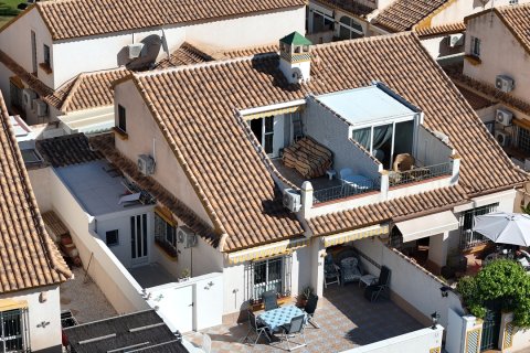 Villa for sale in La Zenia, Alicante, Spain 3 bedrooms, 90 sq.m. No. 161704 - photo 2