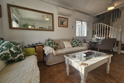 Villa for sale in La Zenia, Alicante, Spain 3 bedrooms, 90 sq.m. No. 161704 - photo 7