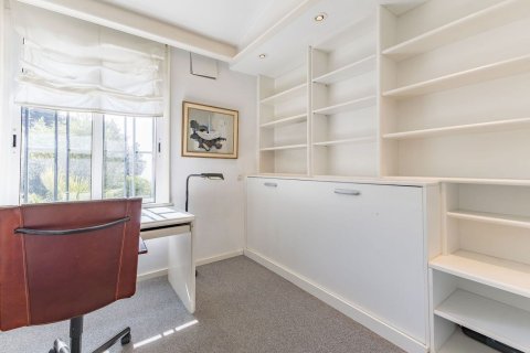 House à vendre à Castelldefels, Barcelona, Espagne, 4 chambres, 351 m2 No. 167345 - photo 24