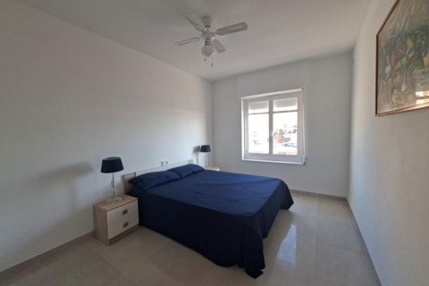 Townhouse for sale in Torrevieja, Alicante, Spain 3 bedrooms, 113 sq.m. No. 194887 - photo 12