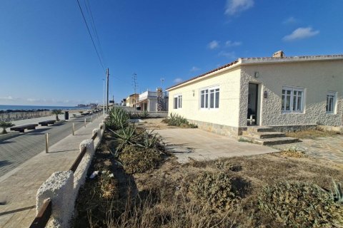 Townhouse for sale in Torrevieja, Alicante, Spain 3 bedrooms, 113 sq.m. No. 194887 - photo 14