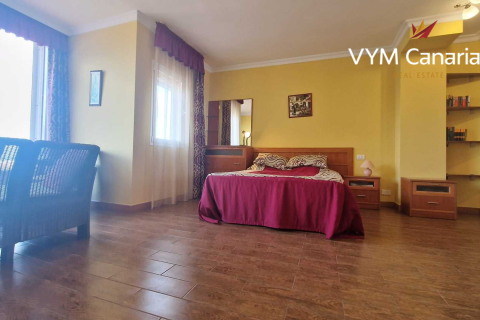 Radhus till salu i Torviscas, Tenerife, Spanien 2 sovrum, 120 kvm. Nr. 145452 - foto 14