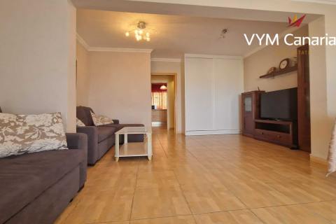 Radhus till salu i Torviscas, Tenerife, Spanien 2 sovrum, 120 kvm. Nr. 145452 - foto 2