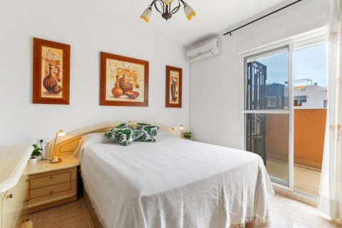 Radhus till salu i Alicante, Spanien 3 sovrum, 73 kvm. Nr. 145451 - foto 3