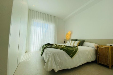 Bungalow for sale Pilar de la Horadada, Alicante, Spain 3 bedrooms, 87 sq.m. No. 135301 - photo 9
