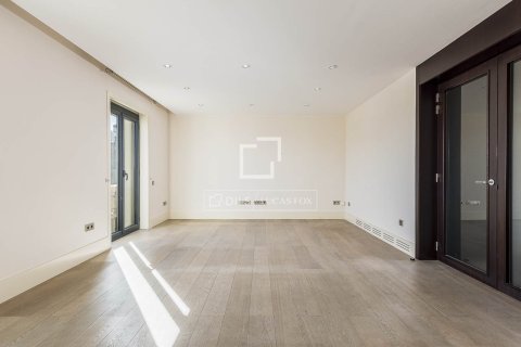 Apartamento en venta en Barcelona, España 3 dormitorios, 160 m2 No. 150623 - foto 7