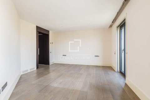 Apartamento en venta en Barcelona, España 3 dormitorios, 160 m2 No. 150623 - foto 25