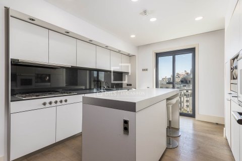 Apartamento en venta en Barcelona, España 3 dormitorios, 160 m2 No. 150623 - foto 12