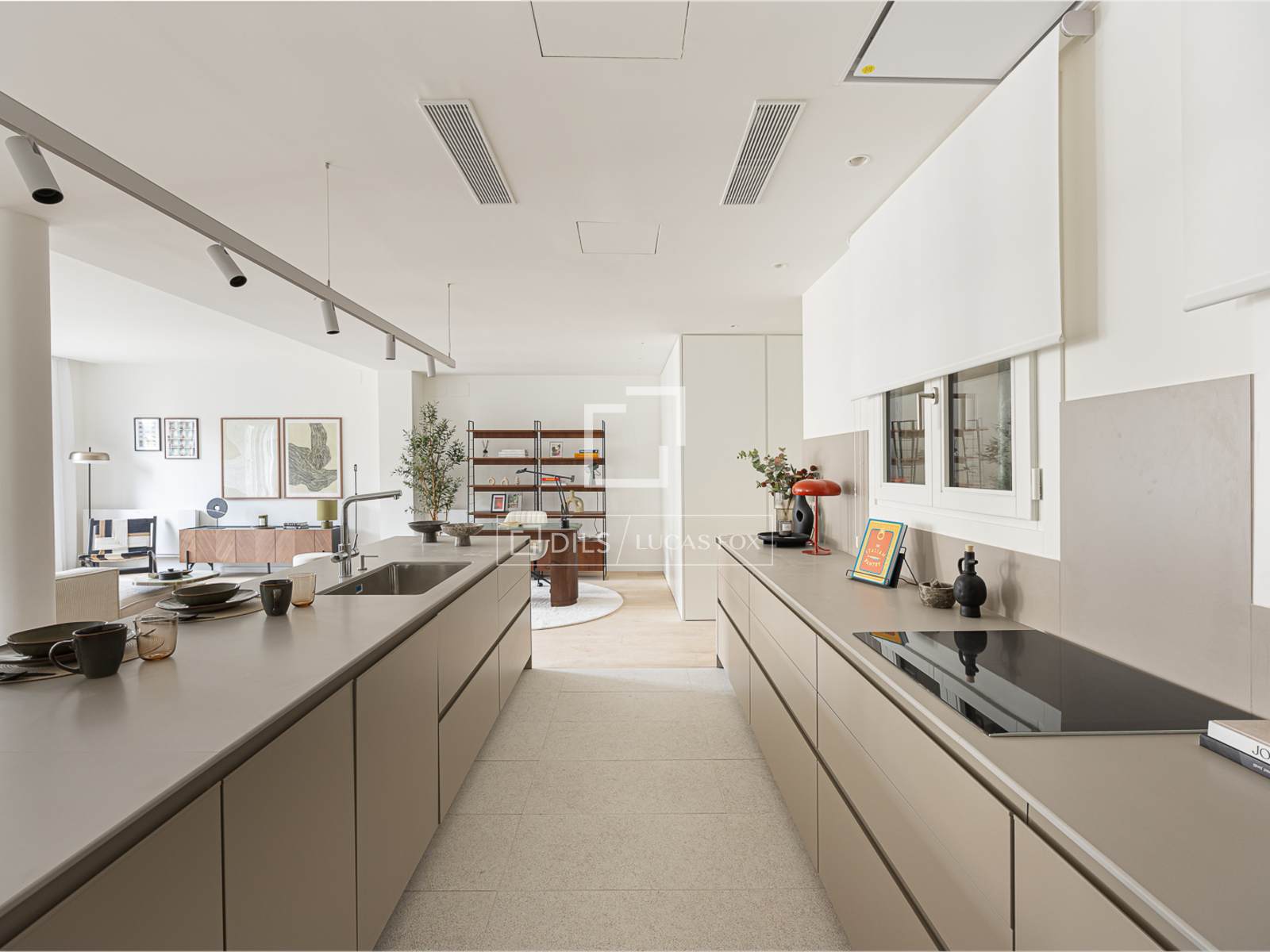 Wohnung in Barcelona, Spanien 2 Schlafzimmer, 135 m2 Nr. 150626