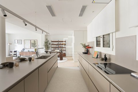 Apartment à vendre à Barcelona, Espagne, 2 chambres, 135 m2 No. 150626 - photo 22