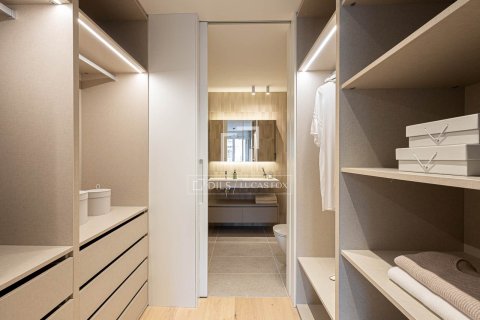 Apartment à vendre à Barcelona, Espagne, 2 chambres, 135 m2 No. 150626 - photo 29