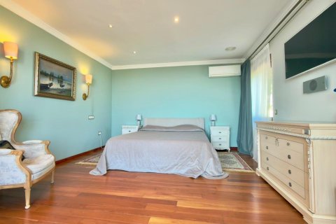 Villa for sale in La Pedrera, Alicante, Spain 4 bedrooms, 647 sq.m. No. 177795 - photo 27