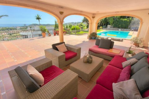 Villa for sale in La Pedrera, Alicante, Spain 4 bedrooms, 647 sq.m. No. 177795 - photo 13