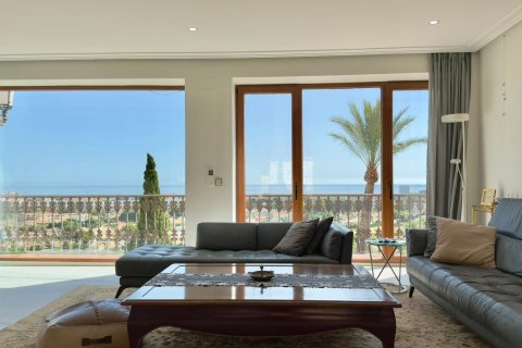 Villa for sale in La Pedrera, Alicante, Spain 4 bedrooms, 647 sq.m. No. 177795 - photo 15