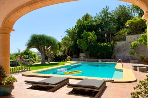 Villa for sale in La Pedrera, Alicante, Spain 4 bedrooms, 647 sq.m. No. 177795 - photo 8
