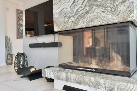 Villa for sale in La Pedrera, Alicante, Spain 4 bedrooms, 647 sq.m. No. 177795 - photo 17
