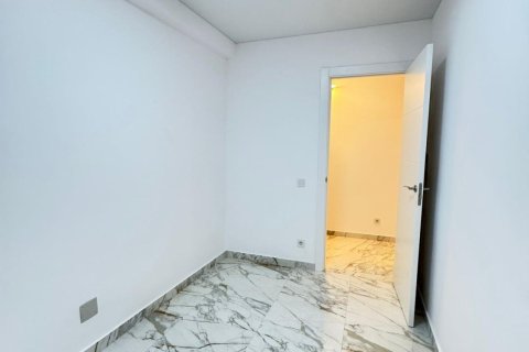 Apartment for sale Torrevieja, Alicante, Spain 3 bedrooms, 85 sq.m. No. 113228 - photo 9