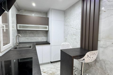 Apartment for sale Torrevieja, Alicante, Spain 3 bedrooms, 85 sq.m. No. 113228 - photo 2