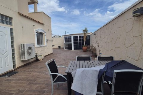 Casa in vendita Torrevieja, Alicante, Spagna 5 camere da letto, 290 mq. N° 113224 - foto 4