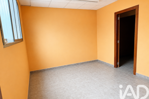 Komerciāls īpašums īrēšanai Valencia, Spānijā 302 m2 Nr. 187584 - attēls 15
