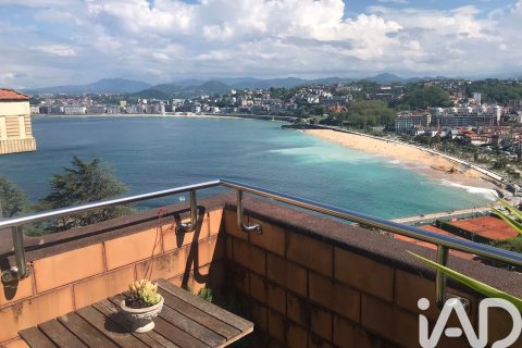 Huoneisto Donostia-San Sebastian, Gipuzkoa, Espanja 3 makuuhuonetta, 130 m2 No. 187581