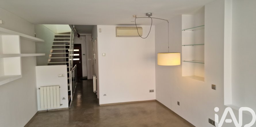 Māja Sant Just Desvern, Barcelona, Spānijā 3 istabas, 220 m2 Nr. 187585