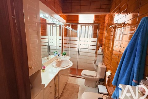 Huoneisto vuokrattavana Madrid, Espanja, 2 makuuhuonetta, 68 m2 No. 187580 - kuva 6