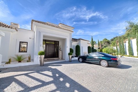 Māja pārdošanā Malaga, Spānijā 5 istabas, 722 m2 Nr. 69589 - attēls 1