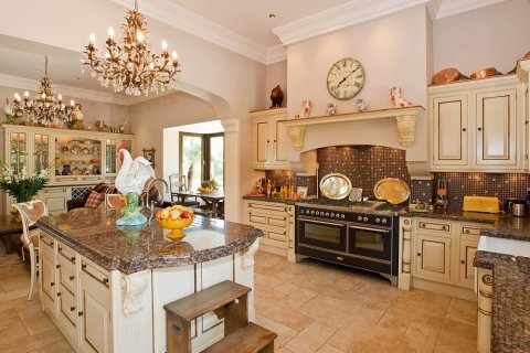 House for sale Malaga, Spain 5 bedrooms, 1156 sq.m. No. 69591 - photo 2