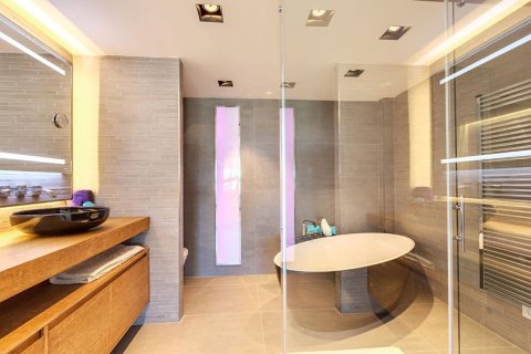 Wohnung zum Verkauf in Mallorca, Spanien 3 Schlafzimmer, 215 m2 Nr. 143933 - Foto 21