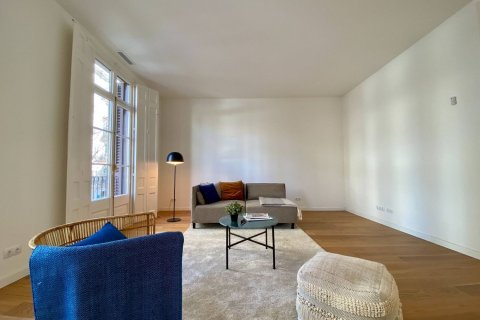 Apartament w Barcelona, Hiszpania 3 sypialnie, 125 mkw. nr 161319 – zdjęcie 2