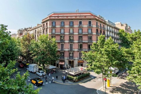 Apartament w Barcelona, Hiszpania 3 sypialnie, 125 mkw. nr 161319 – zdjęcie 21