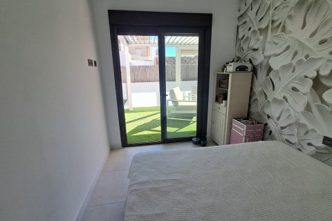 Villa in vendita a Cabo Roig, Alicante, Spagna 3 camere da letto, 83 mq. N° 161314 - foto 8