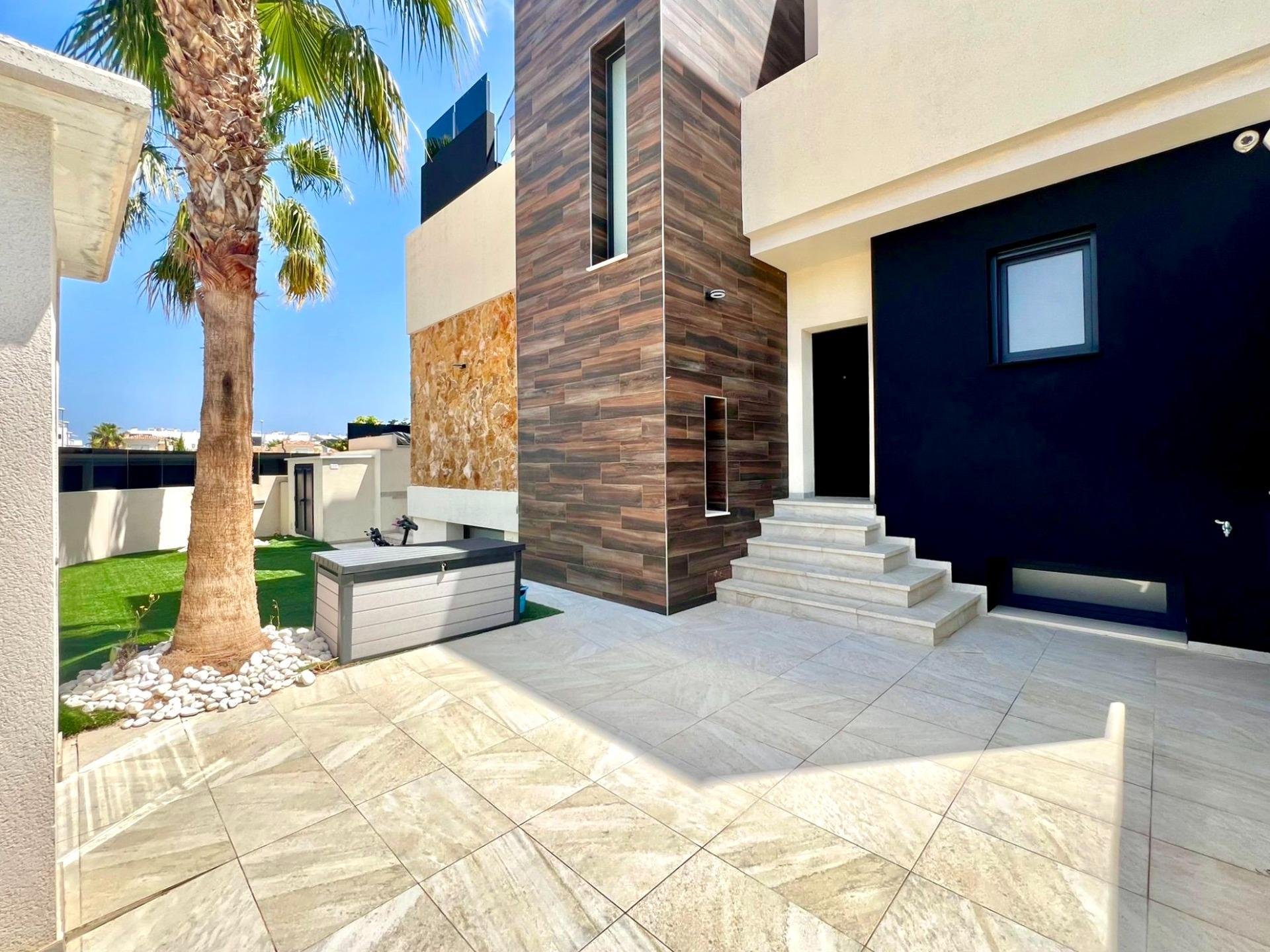 Willa w Cabo Roig, Alicante, Hiszpania 4 sypialnie, 271 mkw. nr 161315