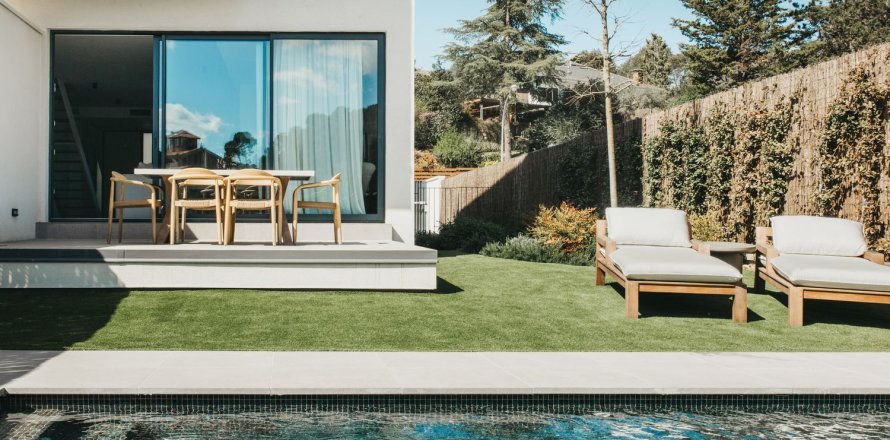 Villetta a schiera a Sant Cugat Del Valles, Barcelona, Spagna 4 camere da letto, 350 mq. N° 161320