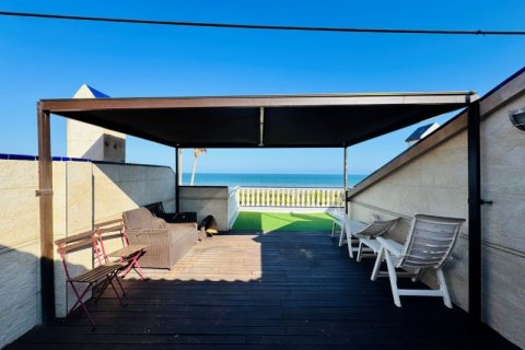 Duplex in vendita a Guardamar del Segura, Alicante, Spagna 2 camere da letto, 121 mq. N° 164598 - foto 13